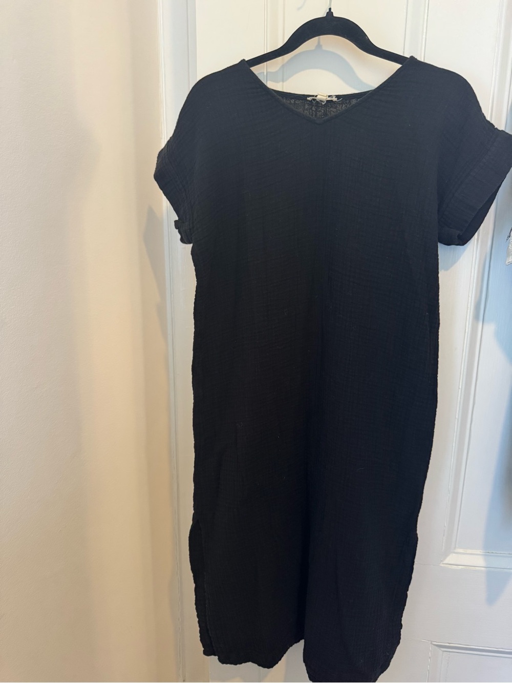 Eileen Fisher Black Textured Organic Cotton V-Neck Short Sleeve Midi XS